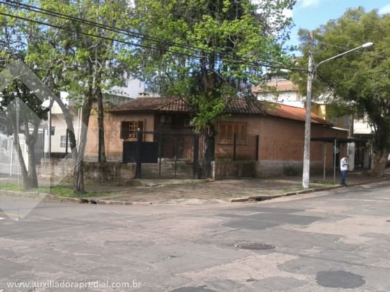 01 - Vista frente da casa