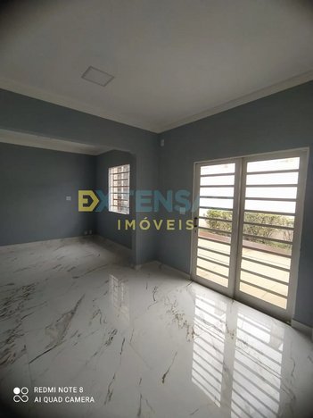 commercial_building em Avenida Cussy de Almeida Júnior, Jardim Sumaré - Araçatuba - SP