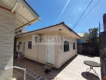 house em José Antonio Tonelli, Monte Cristo - Florianópolis - SC