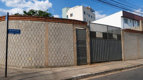 Cômodo Condomínio