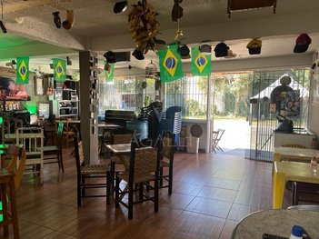 house em Rua Miguel Oleskowicz, Sítio Cercado - Curitiba - PR