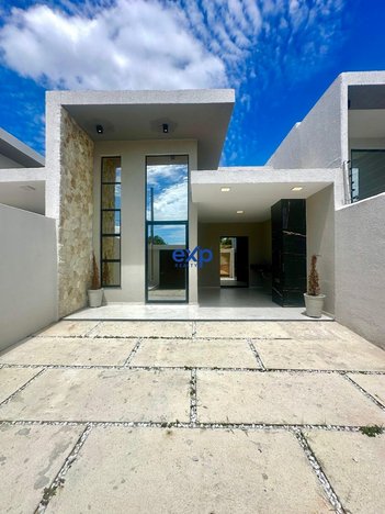 house em Rua Gilberto Mendonça, Guaribas - Eusébio - CE