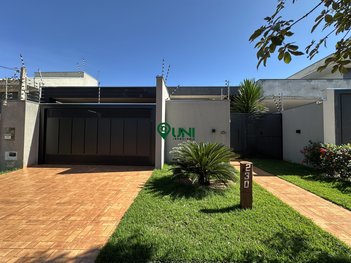 house em Rua Machado de Assis, Jardim Cristhais - Dourados - MS