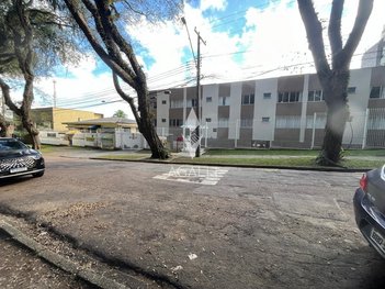 apartment em Rua Presidente Beaurepaire Rohan, Cristo Rei - Curitiba - PR