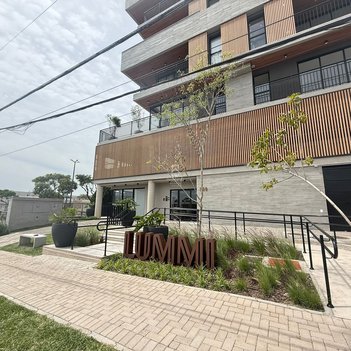 business em Rua Marechal Mallet, São Pedro - São José dos Pinhais - PR