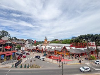 apartment em Avenida Borges de Medeiros, Centro - Gramado - RS