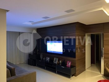 apartment em Rua Professora Nilda de São José, Santa Mônica - Uberlândia - MG