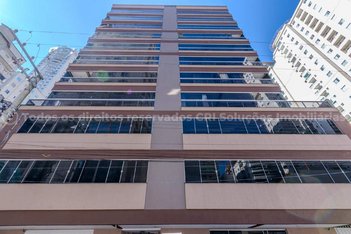 apartment em Rua 252, Meia Praia - Itapema - SC