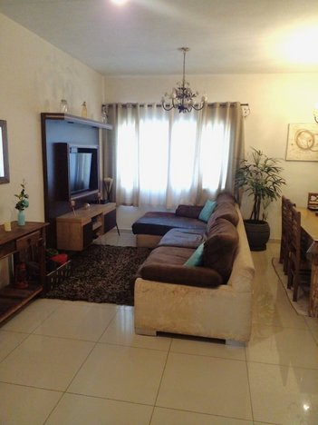 house em Estrada Municipal Walter Steurer, Chácara Pavoeiro - Cotia - SP