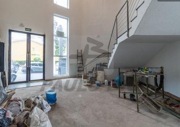 industrial em Avenida Guilherme Giorgi, Vila Carrão - São Paulo - SP