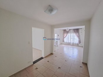 house em Rua Mennucci, Jabaquara - São Paulo - SP