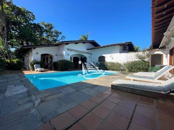 house em Avenida Assis Chateaubriand, Jardim Virgínia - Guarujá - SP