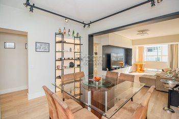 apartment em Rua Duque de Caxias, Centro Histórico - Porto Alegre - RS