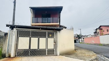 house em Rua Gilberto Moraes César, Residencial Mombaça I - Pindamonhangaba - SP