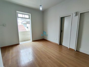 apartment em Rua Ubiratã, Higienópolis - Rio de Janeiro - RJ