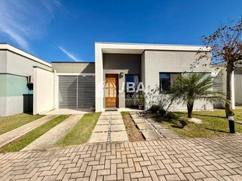 house em Rua Rose Cléia Moreira Dombrowski, Ipê - São José dos Pinhais - PR