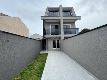 house em Rua Edenilda Martins Leal, Sítio Cercado - Curitiba - PR