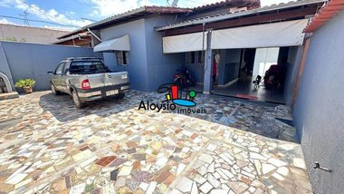 house em Rua Benedito Valadares, Centro - Sete Lagoas - MG
