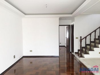 house em Rua São Judas Tadeu, Jardim São José - Jacareí - SP