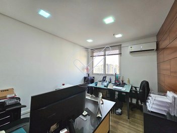 office em Alameda dos Nhambiquaras, Indianópolis - São Paulo - SP