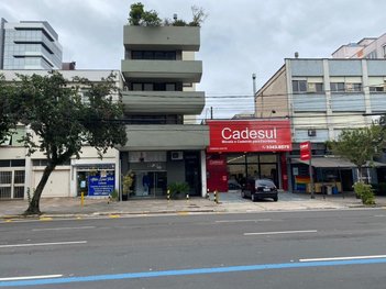 office em Rua Vinte e Quatro de Outubro, Independência - Porto Alegre - RS