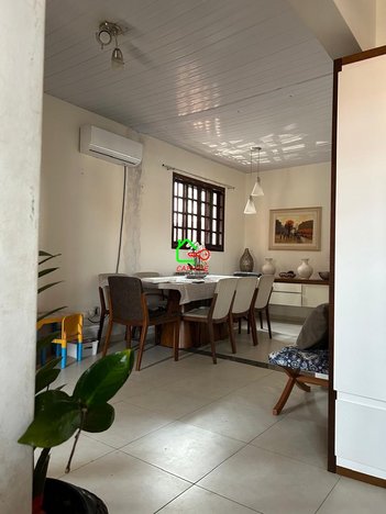 house em Avenida João Batista Oliveira Bicudo, Centro - Vinhedo - SP