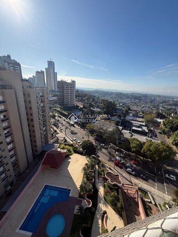 apartment em Avenida Doutor Maurício Cardoso, Centro - Novo Hamburgo - RS