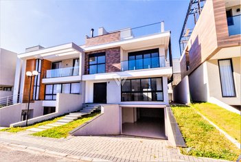 house em Rua Luiz Tramontin, Campo Comprido - Curitiba - PR