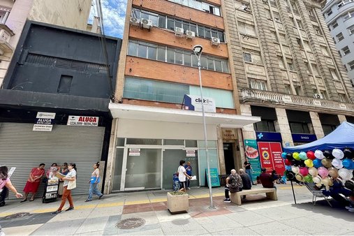 Cômodo Condomínio