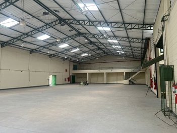 industrial em Rua Monte das Gameleiras, Jardim Califórnia - Barueri - SP