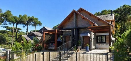 house em Rua Genes da Silva Reis, Suiça - Canela - RS