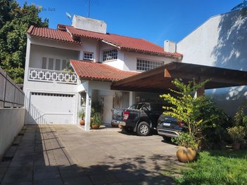house em General José Machado Lopes, Centro - Esteio - RS