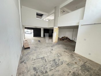 business em Avenida Luíz Paulo Franco, Belvedere - Belo Horizonte - MG