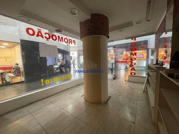 business em Avenida Ana Costa, Gonzaga - Santos - SP