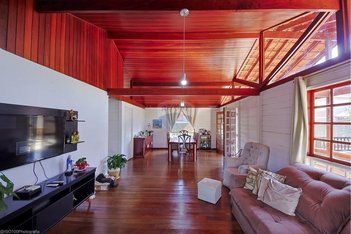 house em Rua Américo Piola, Horto Santo Antonio - Jundiaí - SP