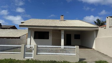 house em Rua Verminio Sebastiao Vieira, Ponta da Barra - Laguna - SC