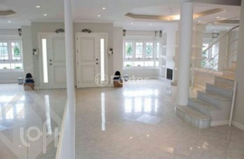 house em Avenida General Barreto Viana, Chácara das Pedras - Porto Alegre - RS