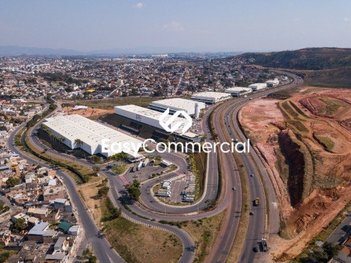 industrial em Avenida Engenheiro Darcy Nogueira do Pinho, Vila Cristina - Betim - MG
