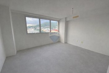 office em Rua Brasilina, Cascadura - Rio de Janeiro - RJ