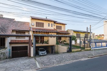 house em Rua Doutor Mário Totta, Tristeza - Porto Alegre - RS