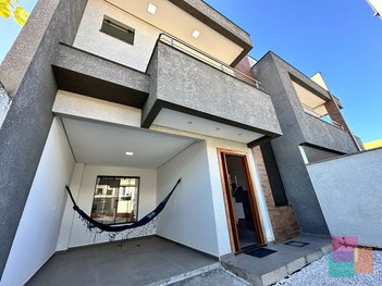 house em Rua Joao Silva, Itacolomi - Balneário Piçarras - SC
