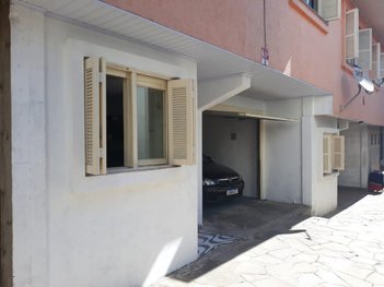house em Luiza Esmeraldina da Silva, Diamantino - Caxias do Sul - RS