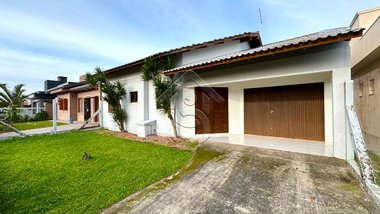 house em Rua Cabo Frio, Atlântida Sul - Osório - RS