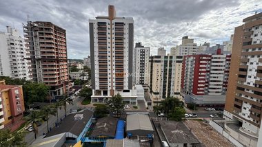 apartment em Avenida Vítor Meirelles, Centro - Criciúma - SC