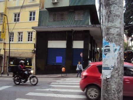 Cômodo Condomínio