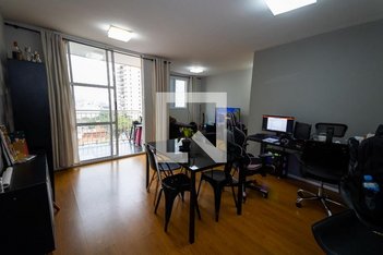 apartment em Rua das Giestas, Vila Bela - São Paulo - SP