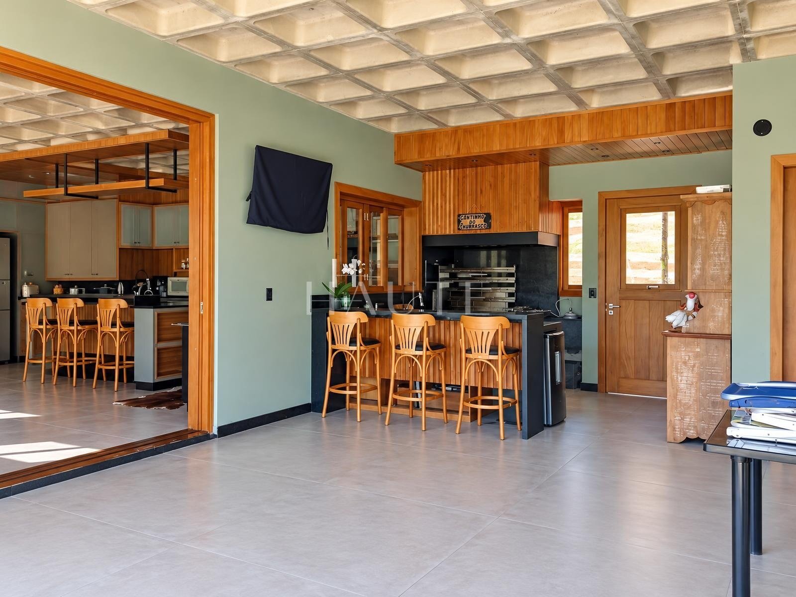 Casa em condomínio, 2 dormitórios e vista panorâmica, 2