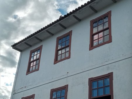 Cômodo Condomínio