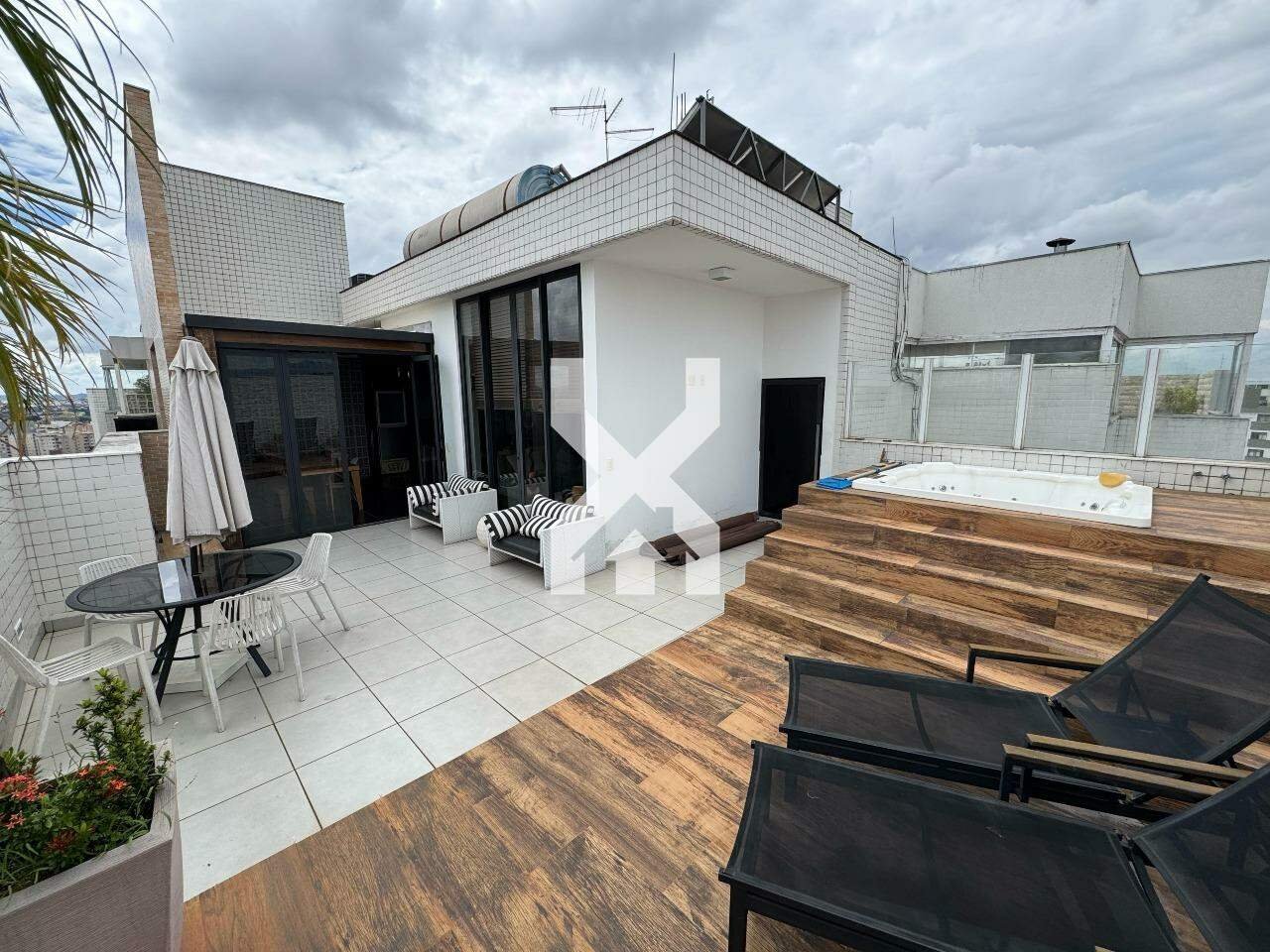 Cobertura com 3 quartos — Liberdade, Belo Horizonte