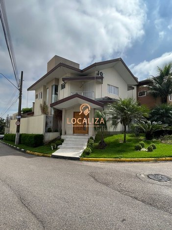 house em Avenida Villa Lobo, Loteamento Villa Branca - Jacareí - SP